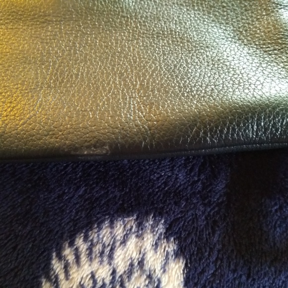 Kate Spade Layton Navy Wristlet - Picture 2 of 4